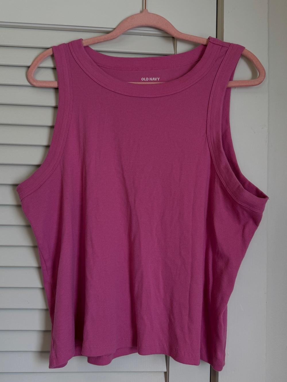 Old Navy Women's Bright Pink Ribbed Tank